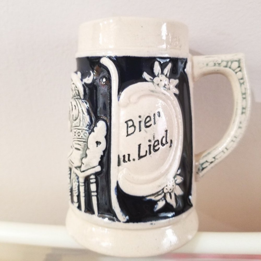 Vintage German 1/8L small ceramic beer mug